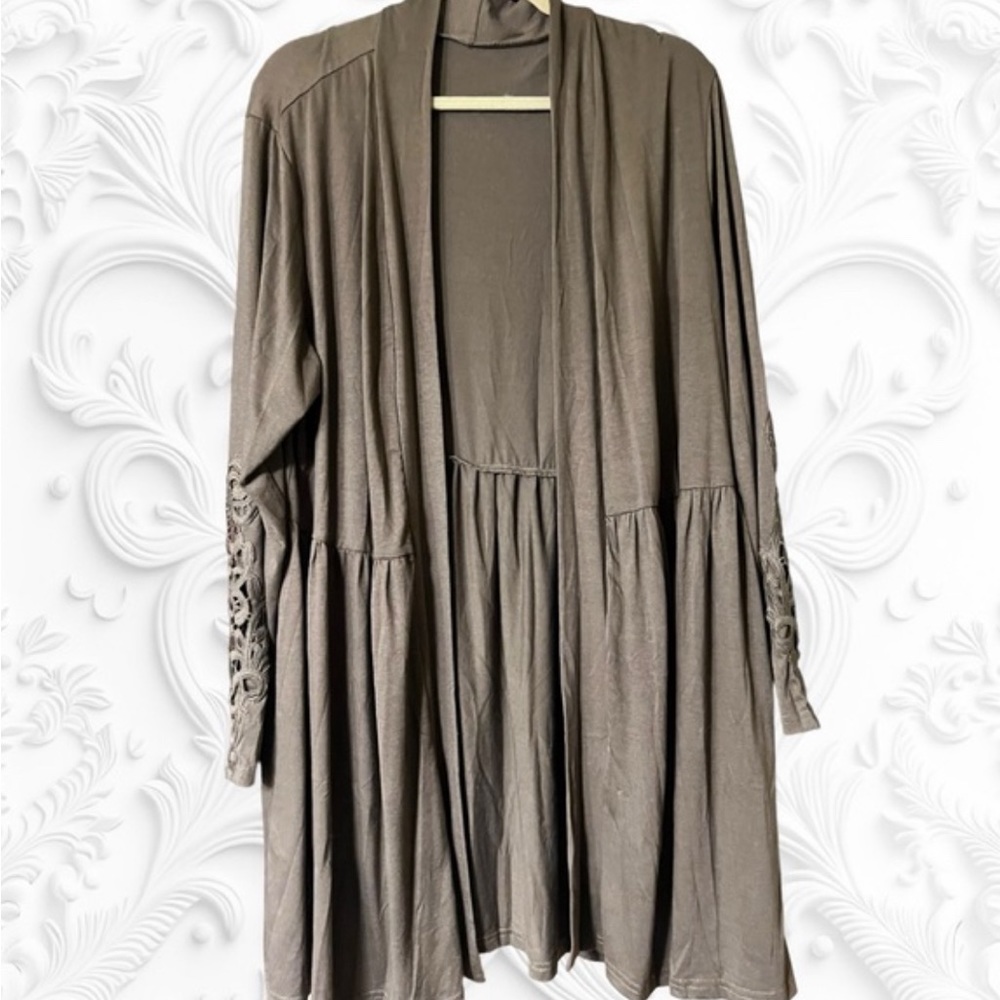 NWOT Baby Doll style cardigan, pretty Battenberg lace on sleeves, olive green 2X